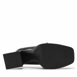 Chaussures Basses CARINII - B7424 E50-000-000-E61 Noir 9 Chaussures Basses CARINII - B7424 E50-000-000-E61 Noir -Carinii Soldes 0000209312041 04 rz