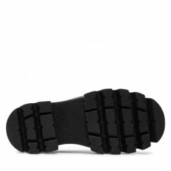 Chaussures Basses CARINII - B8027 R91-000-000-E81 Noir 9 Chaussures Basses CARINII - B8027 R91-000-000-E81 Noir -Carinii Soldes 0000300167625 04 rz