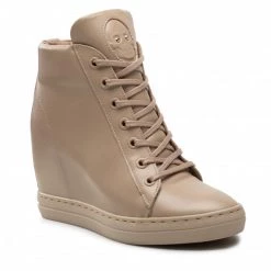 Chaussures Basses Sneakers CARINII - B8252 R77-000-000-B88 Beige