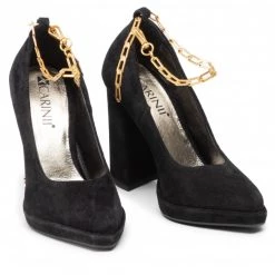 Chaussures Basses CARINII - B8005 063-000-000-E93 Noir 10 Chaussures Basses CARINII - B8005 063-000-000-E93 Noir -Carinii Soldes 05 0000300167458 ks