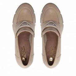 Chaussures Basses CARINII - B8448 R77-00-000-E36 Beige 10 Chaussures Basses CARINII - B8448 R77-00-000-E36 Beige -Carinii Soldes 05 0000301046264 is