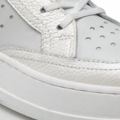 Chaussures Basses Sneakers CARINII - B8366 P86-L46-000-F44 Blanc -Carinii Soldes 06 0000301042822 ki