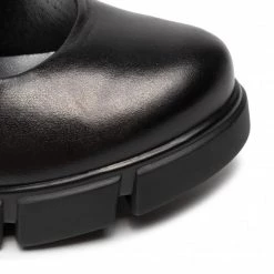 Chaussures Basses CARINII - B8454 E50-000-000-E36 Noir 11 Chaussures Basses CARINII - B8454 E50-000-000-E36 Noir -Carinii Soldes 06 0000301046332 ks