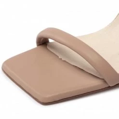 Mules Et Sandales Sandales CARINII - B5807 O60-000-000-E16 Beige -Carinii Soldes 06 0000301386988 pl